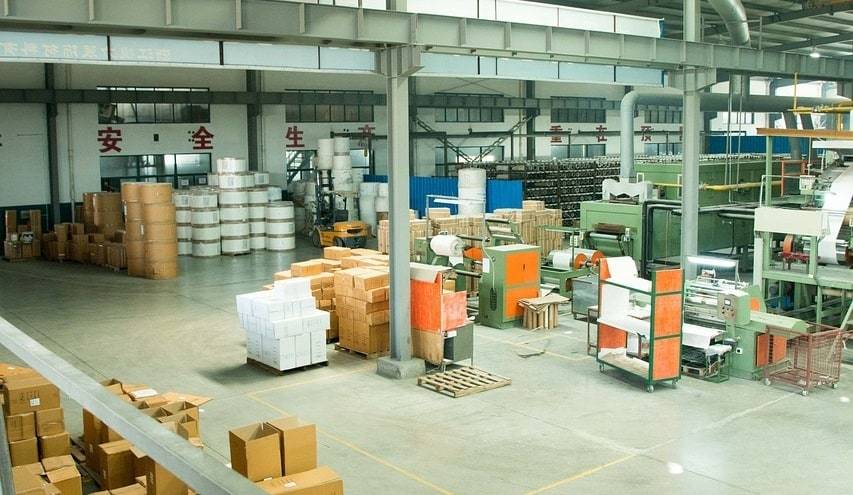 Comment un monte-charge peut transformer les environnements professionnels ?